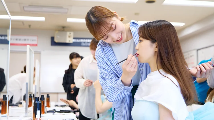 スタジオヘアメイク